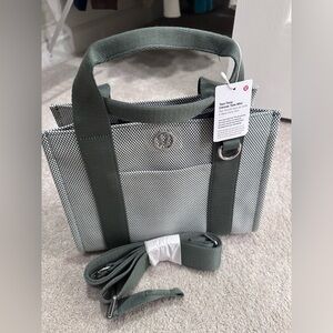 SOLD-Lululemon Two-Tone Canvas Mini Tote Bag 4.5L